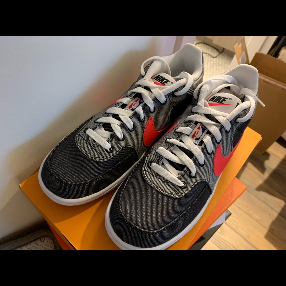Nike Sky Force 3/4